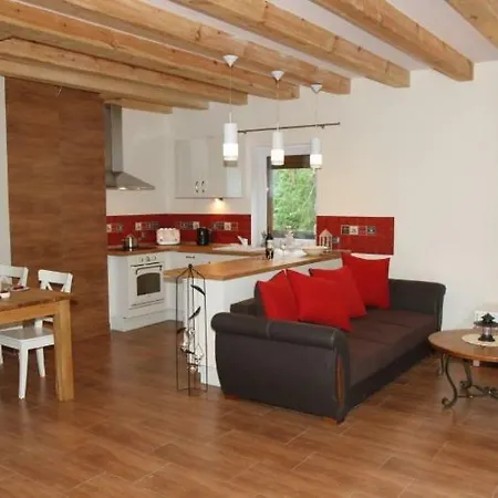 Bobrowa Przystan Vakantiehuis *